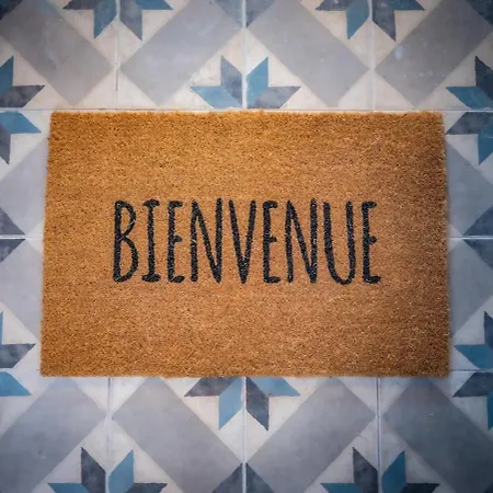 #102 Heart Of Vieil - Place Nationale-high-end Newly Renovated & Furnished 公寓 *